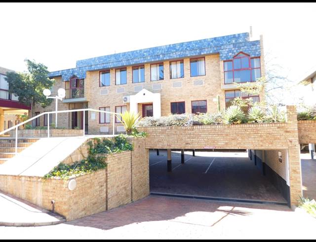 229M² OFFICE TO LET IN FERNDALE